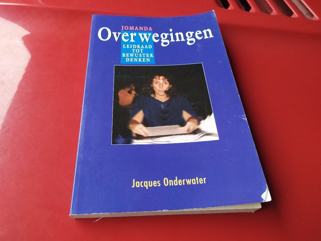 Jomanda - Overwegingen - Leidraad tot bewuster denken, Ophalen of Verzenden, Gelezen, Spiritualiteit algemeen, Overige typen