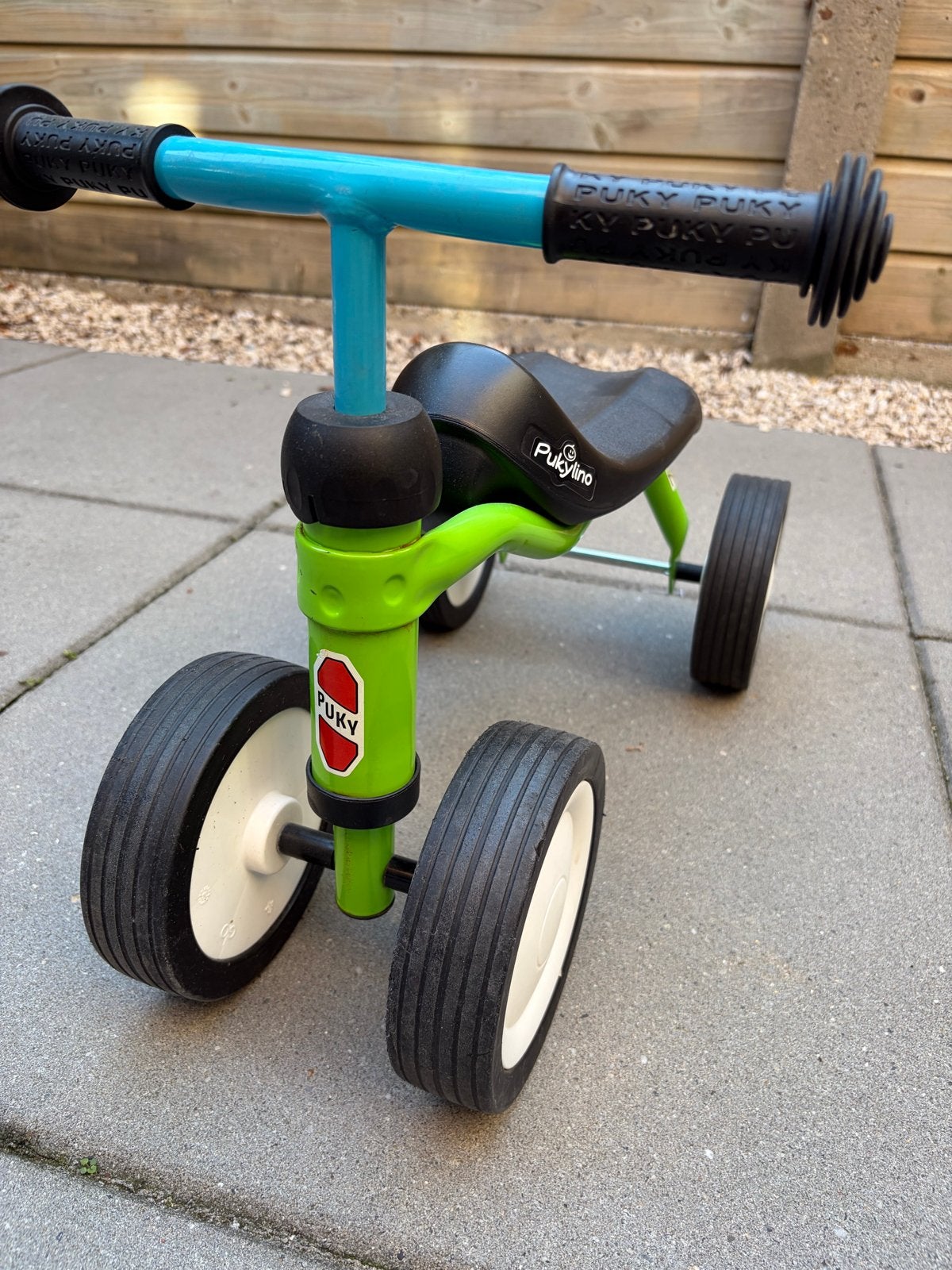 Puky Pukylino loopfietsje - Zo goed als nieuw, Kinderen en Baby's, Speelgoed | Buiten | Voertuigen en Loopfietsen, Ophalen, Zo goed als nieuw