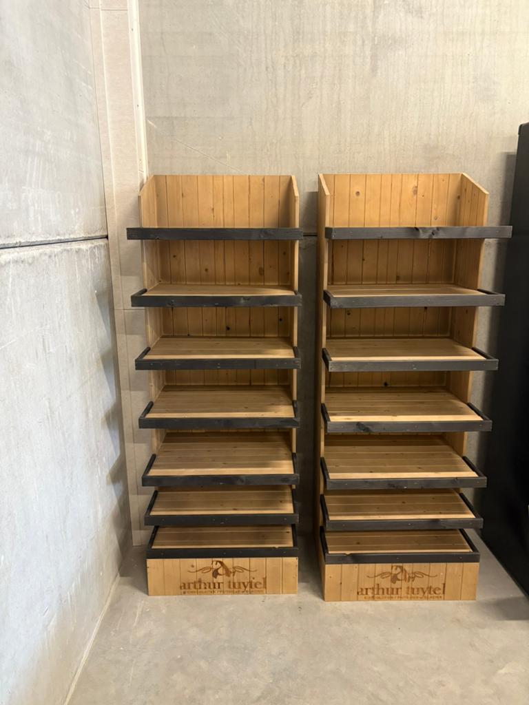 Display kasten, Ophalen, Zo goed als nieuw