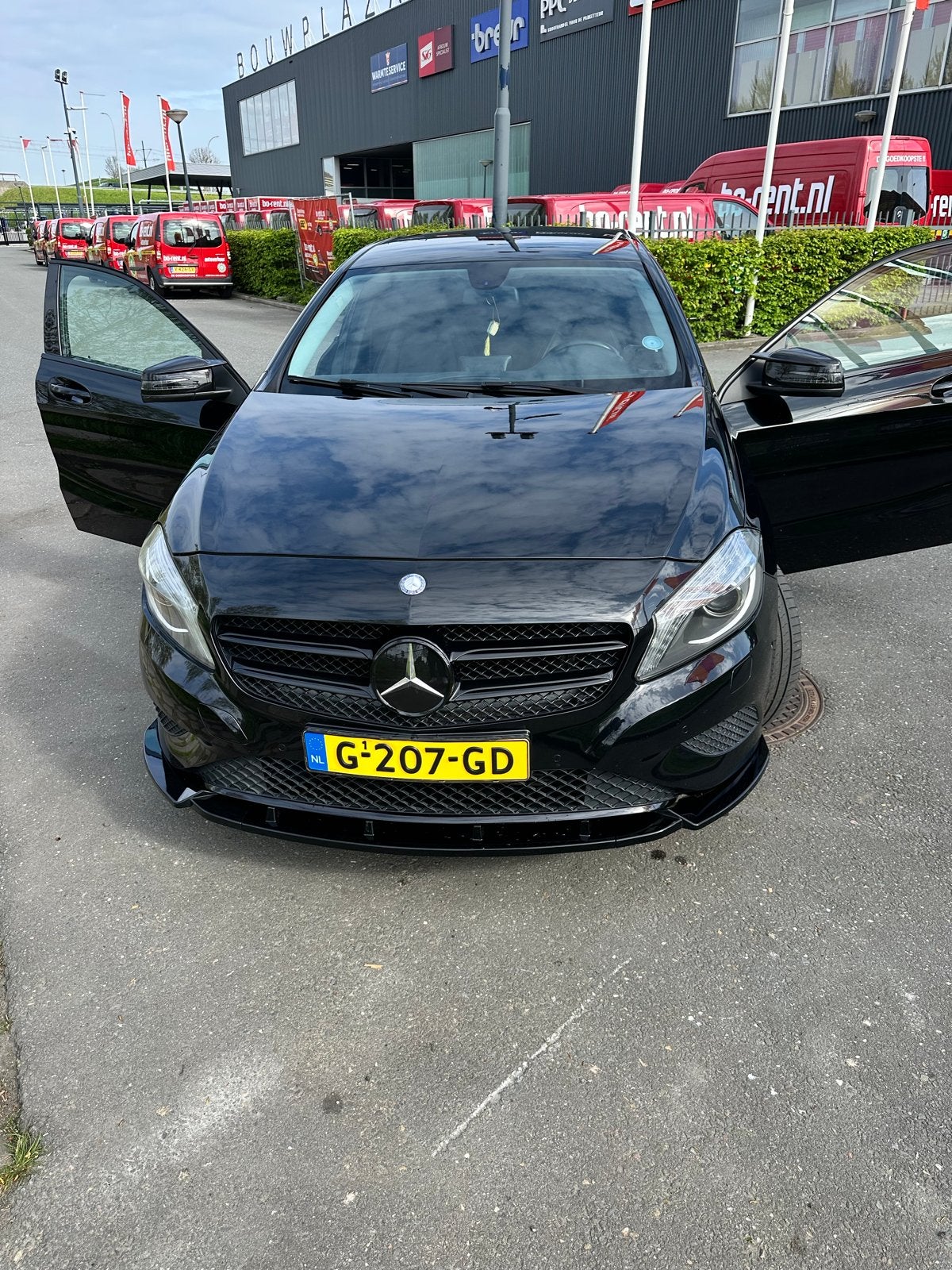 Mercedes-Benz A-Klasse 1.6 A180 Blue EFF AUT 2015 Zwart, Auto's, Automaat, Achterwielaandrijving, 1295 kg, 4 cilinders