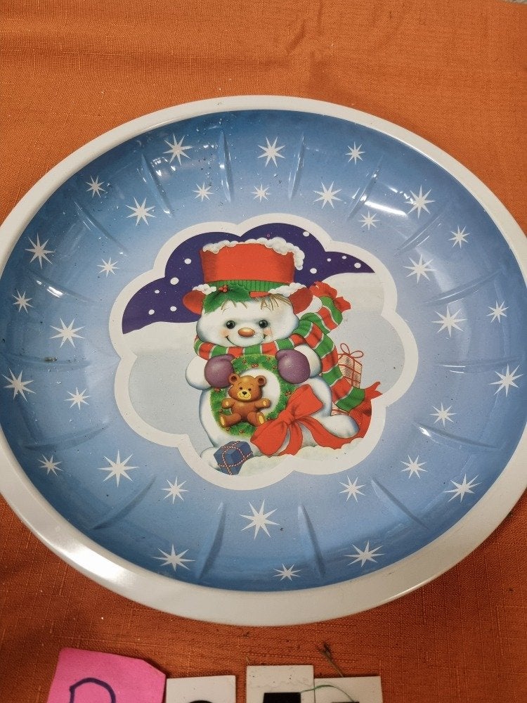 kerst blik schaal met sneeuwpop [b351], Diversen, Kerst, Ophalen of Verzenden, 'T Olde Gre-j, Info@toldegrej.nl, Endepoelstraat 20f Didam