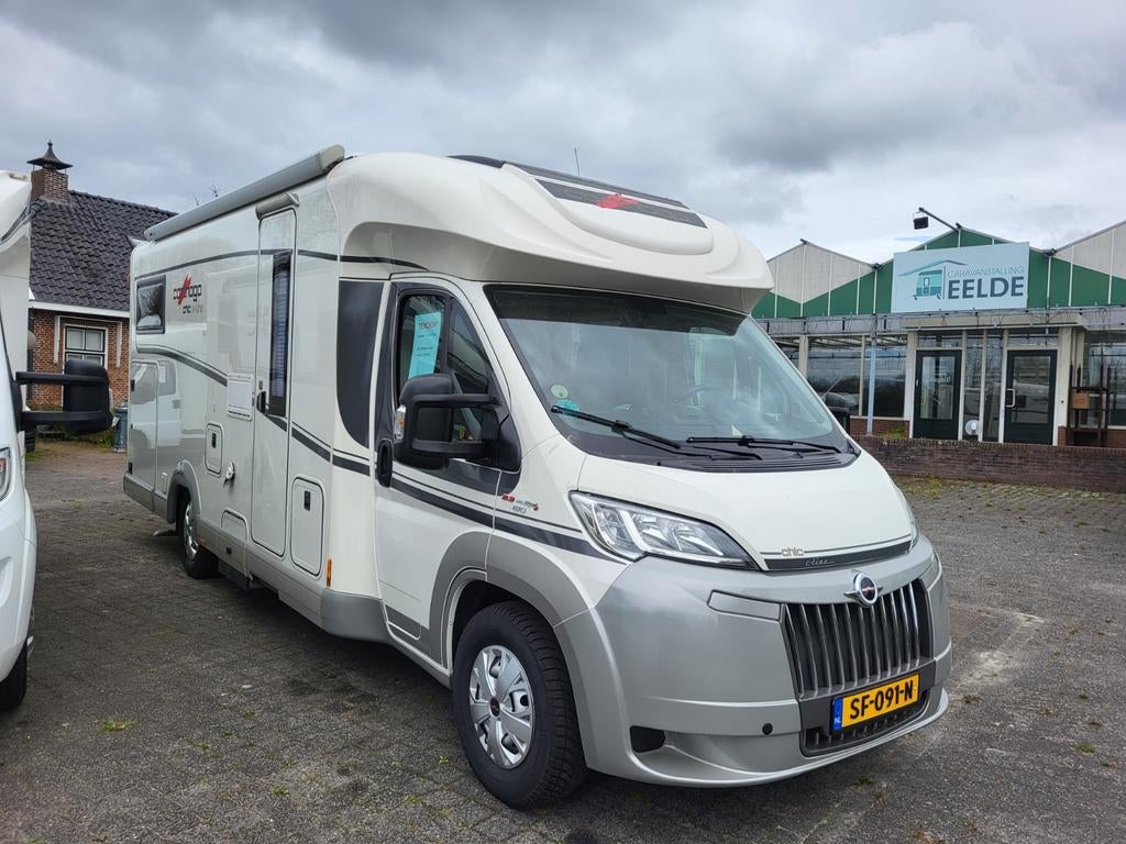Caravans And Camping Diverse