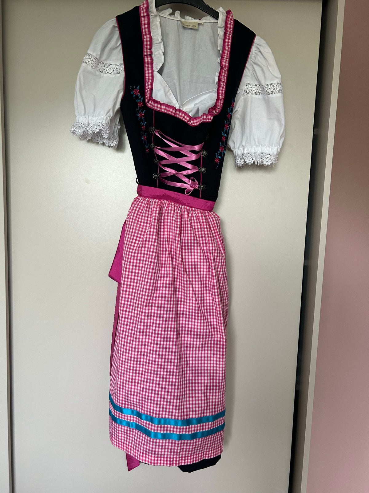 Traditionele Dirndl Jurk - Roze Geruit & Zwart, Kleding, Ophalen, Maat 38/40 (M), Overige thema's