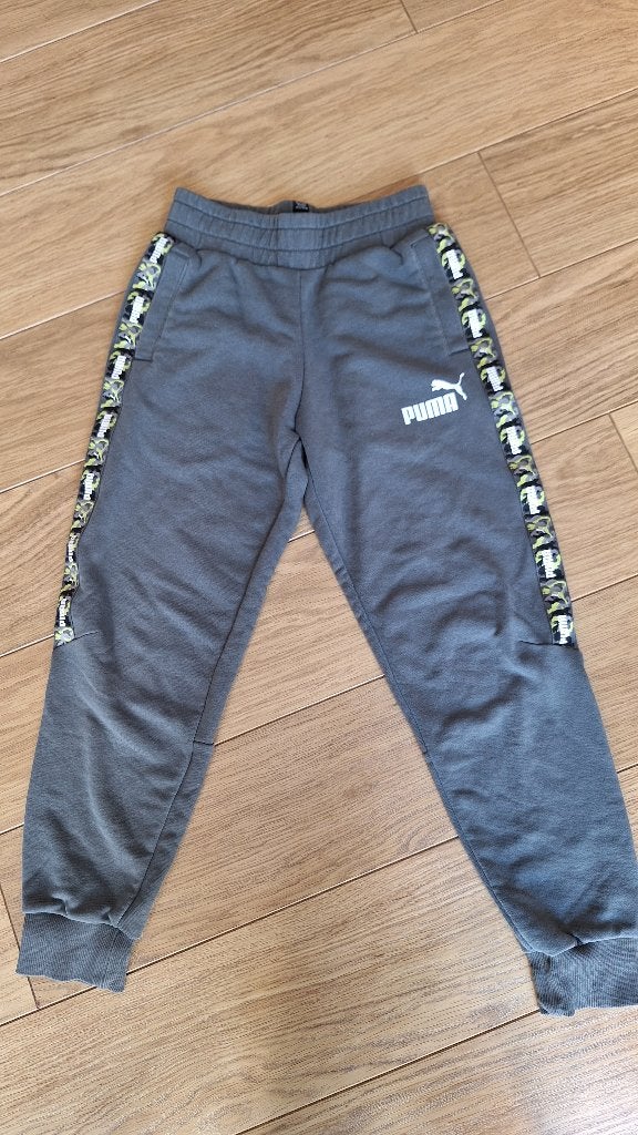 Puma broek maat 140, Kinderen en Baby's, Kinderkleding | Maat 140, Broek, Puma, Ophalen of Verzenden, Zo goed als nieuw