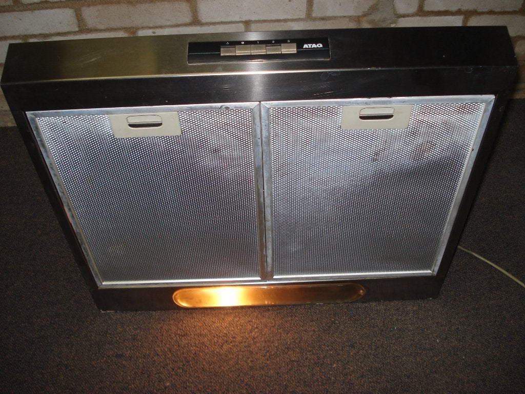afzuigkap Atag  werkt 100%   60 cm breed, Gebruikt, Ophalen of Verzenden, Vrijstaand, Vlakschermkap