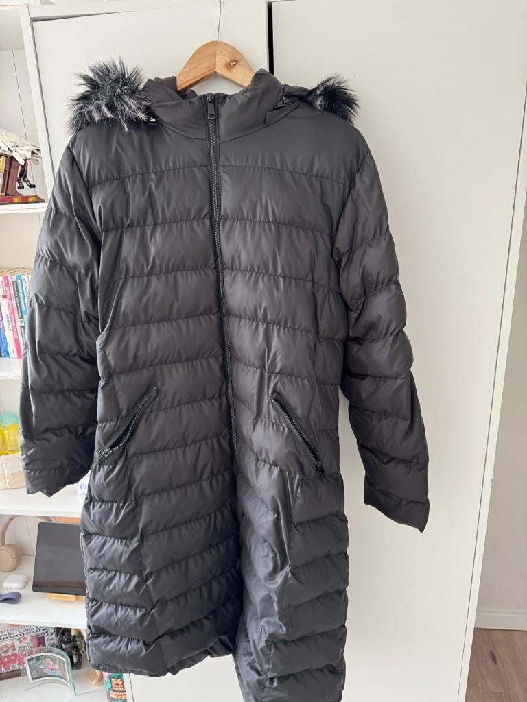 Damesjas voor winter, Ophalen, Zo goed als nieuw, Maat 42/44 (L), Zwart