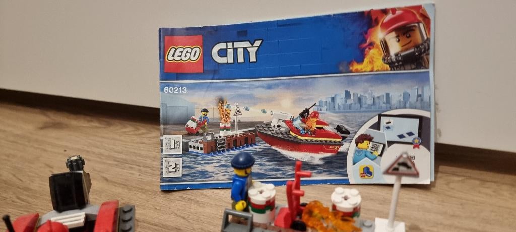 60213 Lego Brand op de kade, City, Lego, Ophalen of Verzenden, Complete set