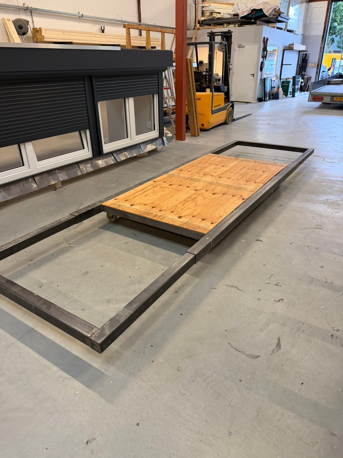 Te koop:3 stuks uitschuifbare karren 3 tot 5 meter!, 100 liter of meer, Ophalen of Verzenden, Zo goed als nieuw, Transportkar
