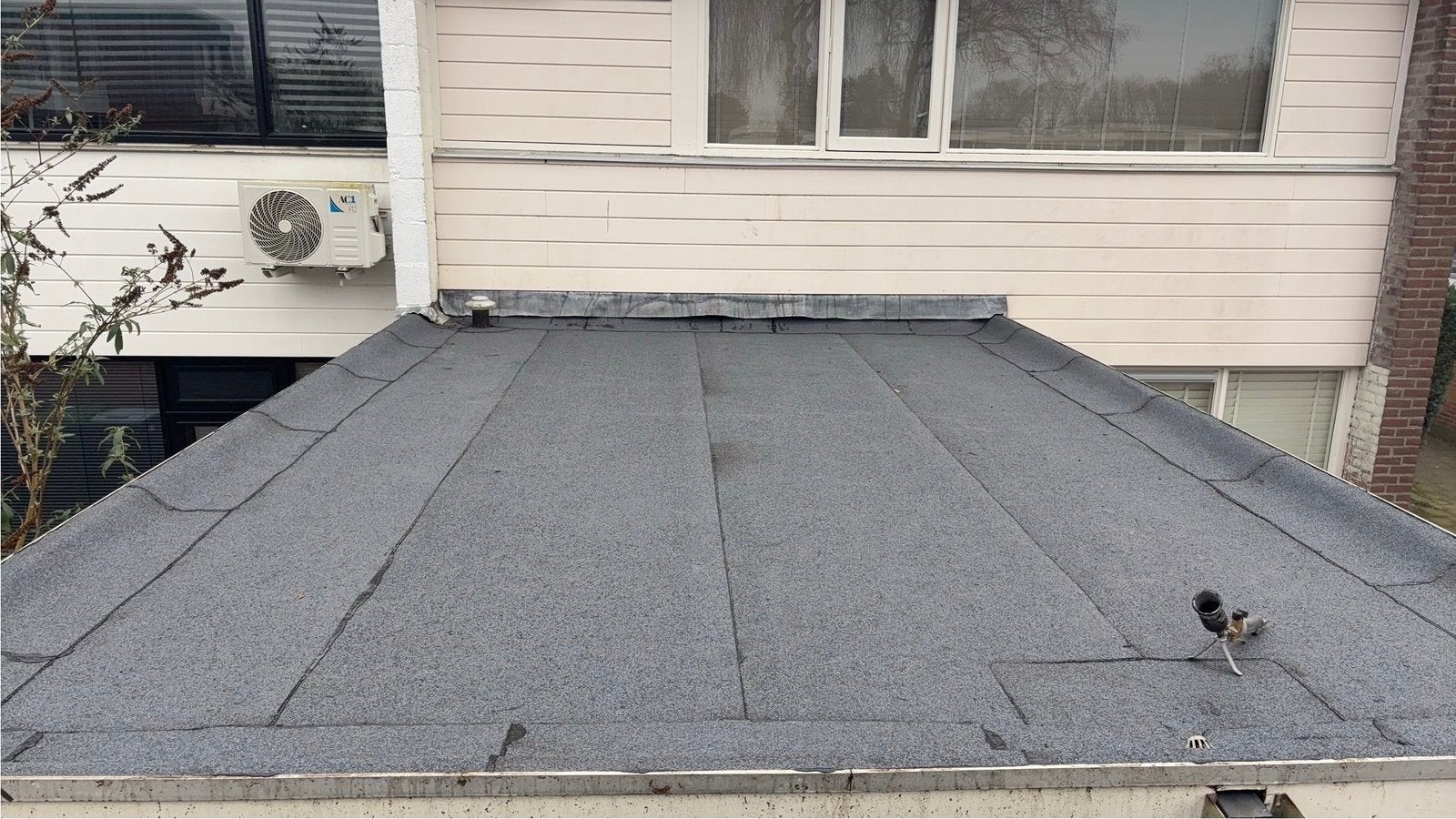 Complete dakrenovatie bitumen &EPDM | Scherpe prijs vanaf€45, 24-uursservice