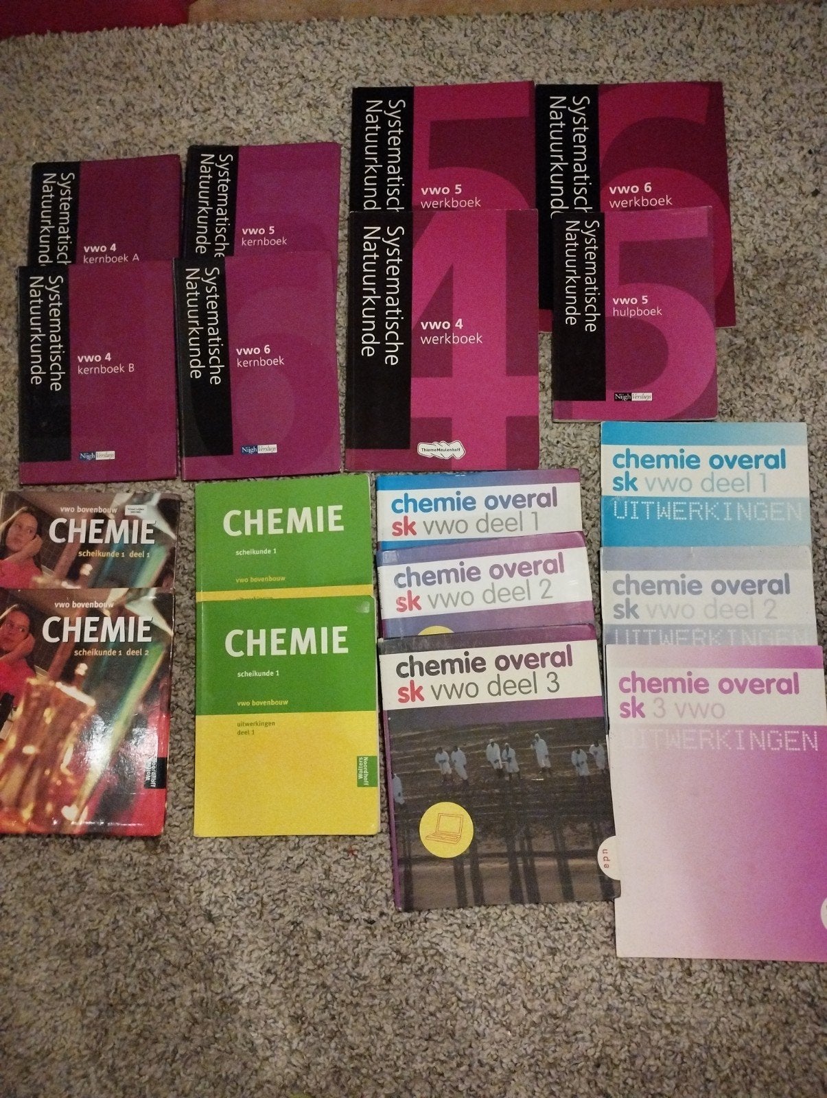 Natuurkunde en Scheikunde VWO Boekenpakket, Ophalen of Verzenden, Gelezen, VWO, Natuurkunde