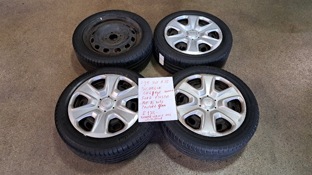 Ford Fiesta type 5 / 6 bouwjaar tot 05/2017 Michelin Energy+, Auto-onderdelen, Banden en Velgen, Ophalen, Gebruikt, 15 inch, Michelin