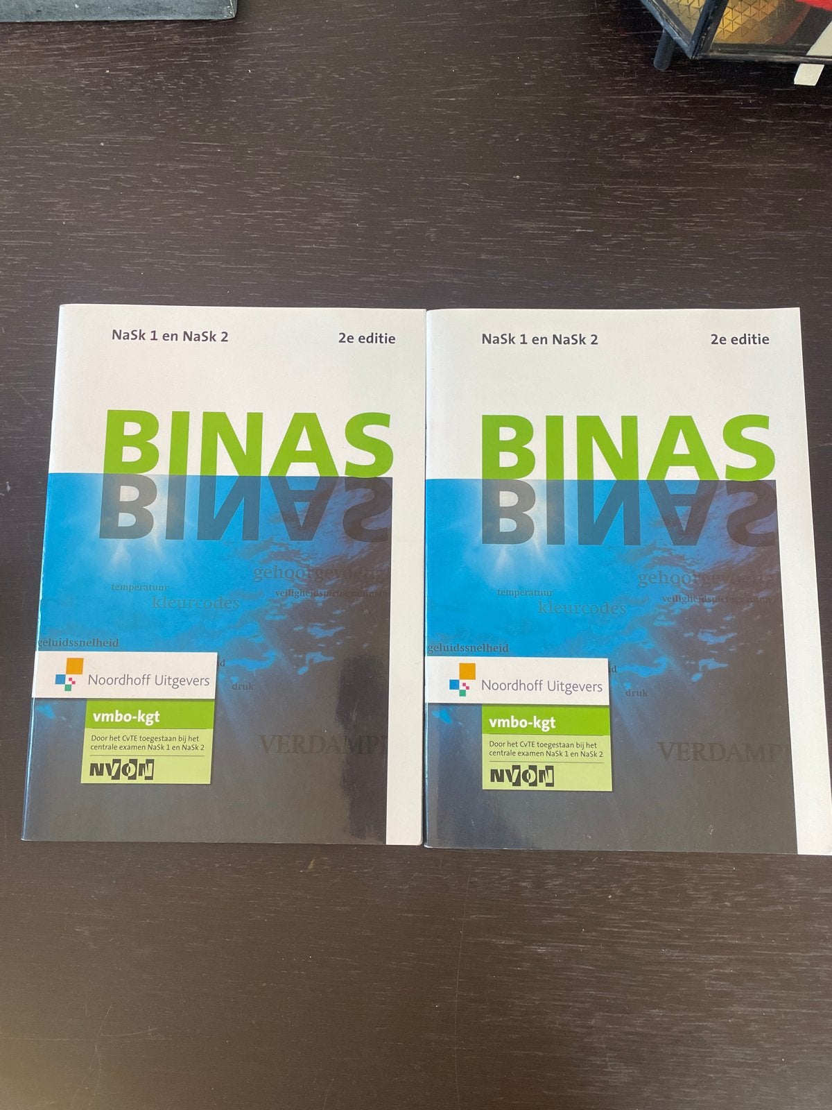 BINAS NaSk 1 en NaSk 2 (2e editie) - 2 stuks, Verzenden, Beta, Zo goed als nieuw, MBO