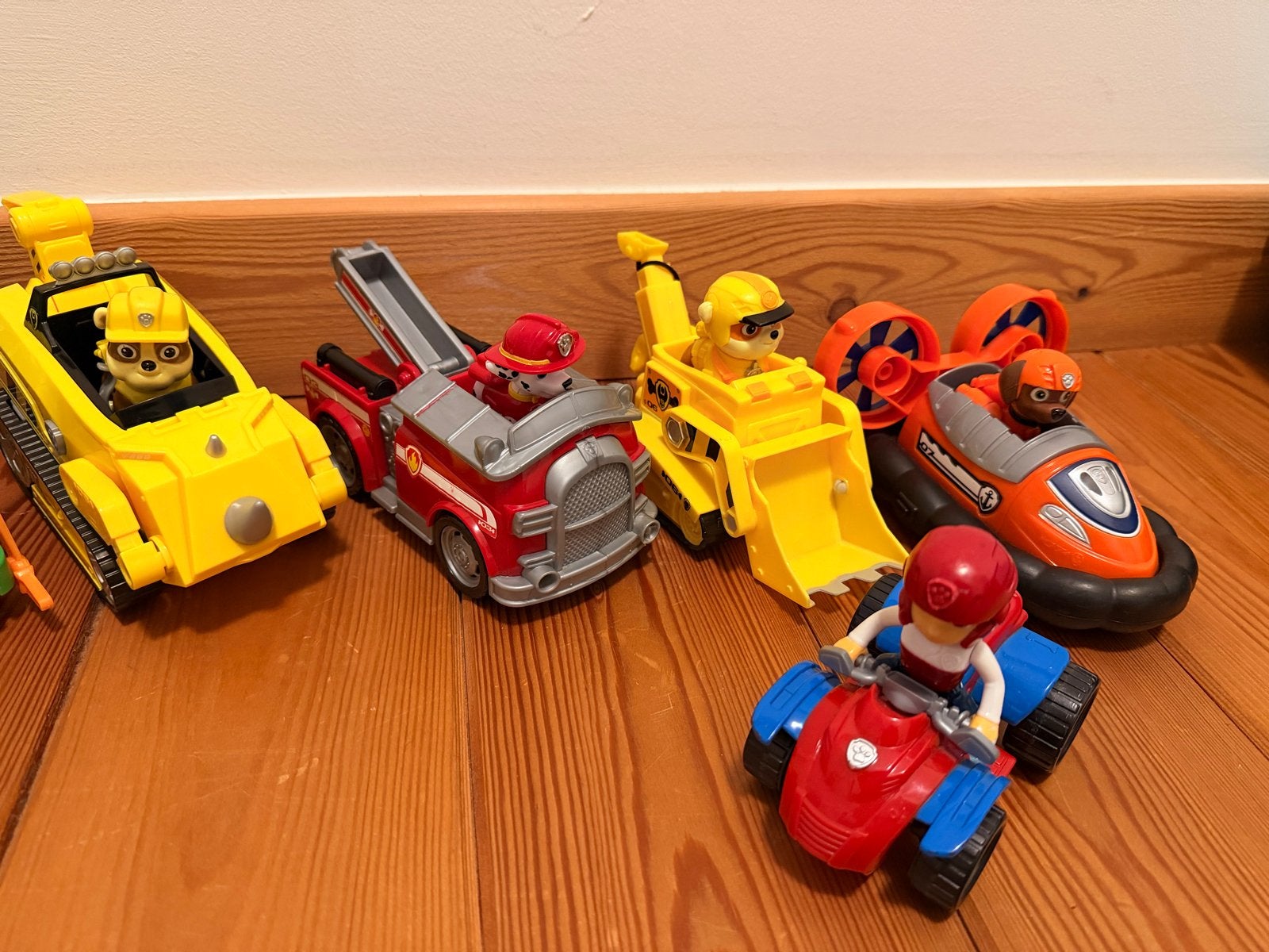 Paw Patrol wagens en pups, Ophalen of Verzenden, Gebruikt