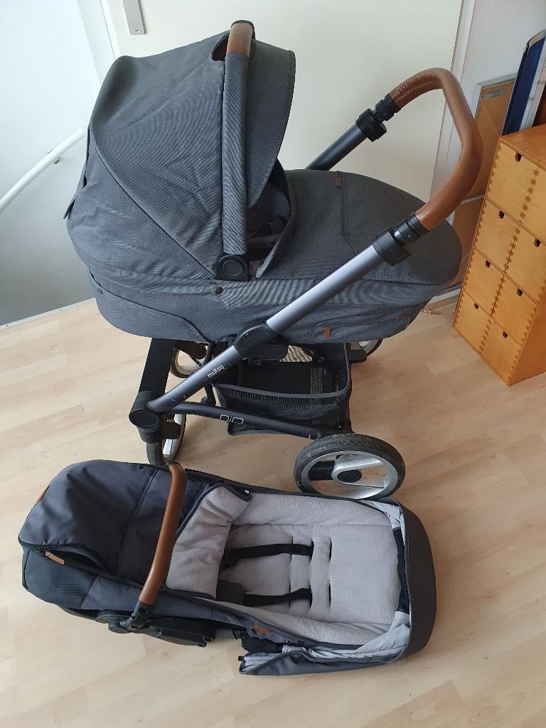 kinderwagen Mutsy, Kinderen en Baby's, Kinderwagens en Combinaties, Ophalen, Gebruikt, Verstelbare duwstang, Combiwagen