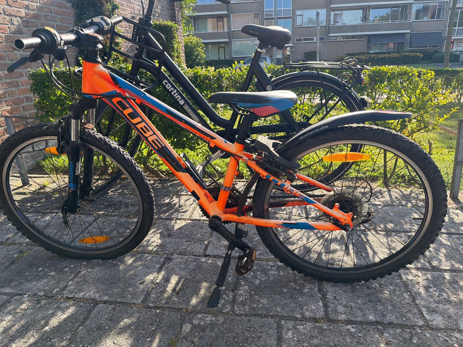 Cube kinderfiets 24 inch - Oranje/Blauw, Ophalen of Verzenden, Gebruikt, Velgrem, 16 tot 20 inch
