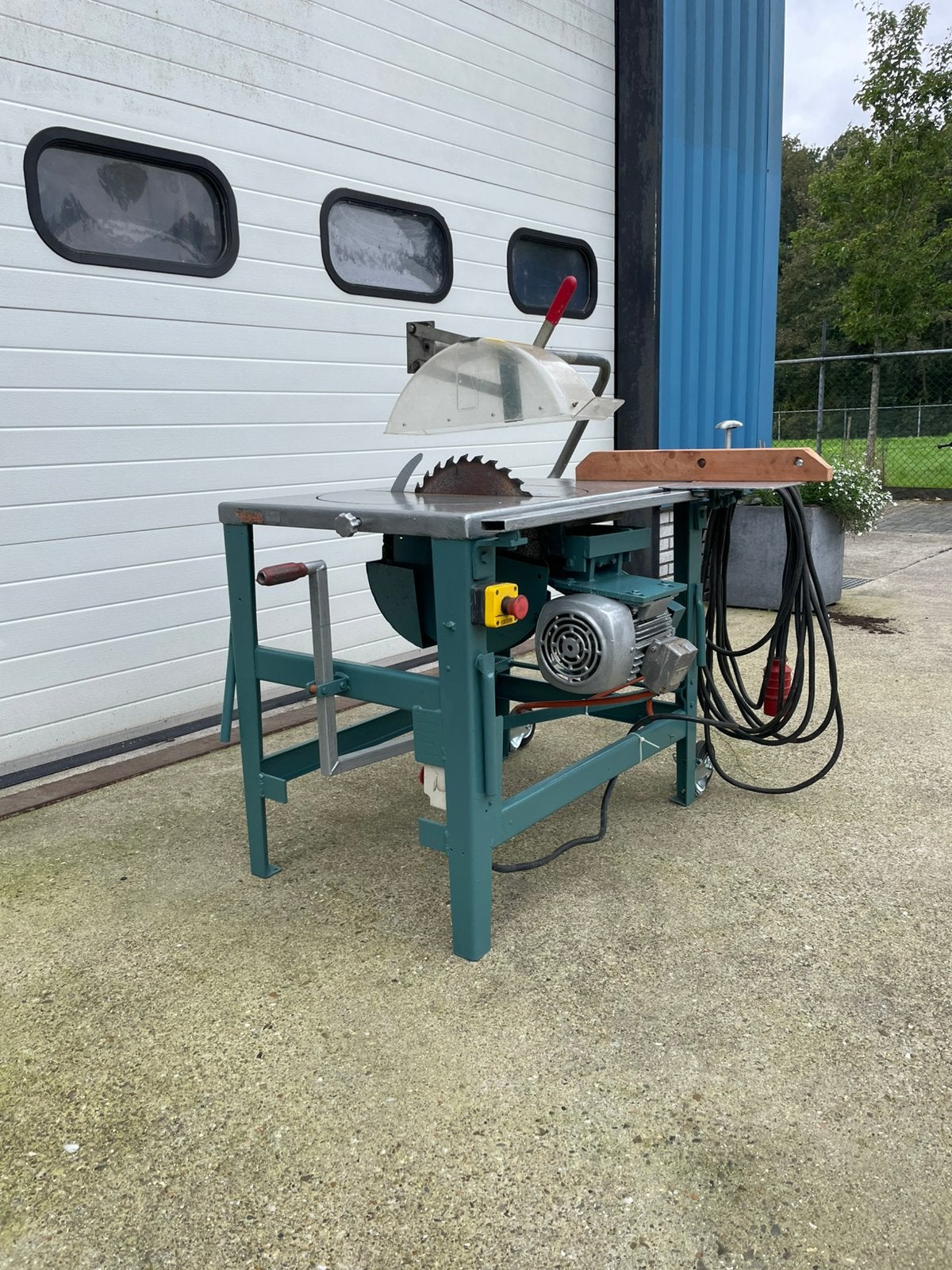 Gjerde bouwzaag/zaagtafel (vernieuwd), Ophalen, Cirkelzaag, 70 mm of meer, Zo goed als nieuw