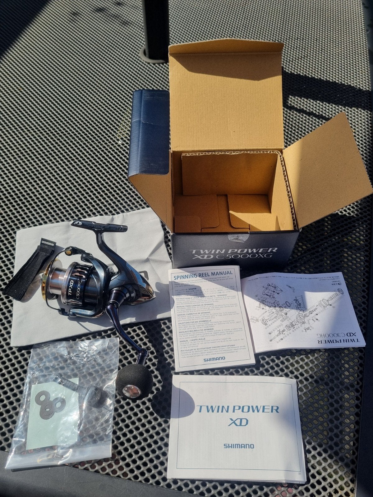 Shimano Twin Power XD C5000XG Nieuwe!, Ophalen of Verzenden, Nieuw, Molen