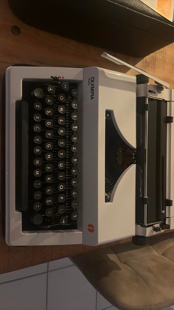 Olympia Regina, Diversen, Typemachines, Ophalen of Verzenden, Gebruikt