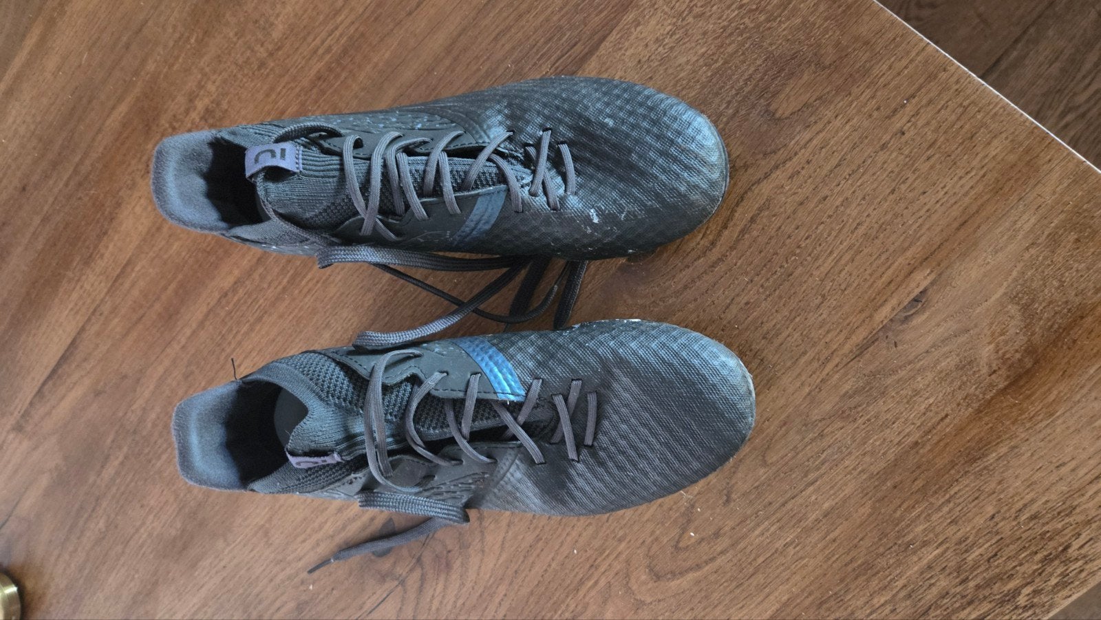 Voetbalschoenen maat 40, Ophalen of Verzenden, Zo goed als nieuw, Schoenen
