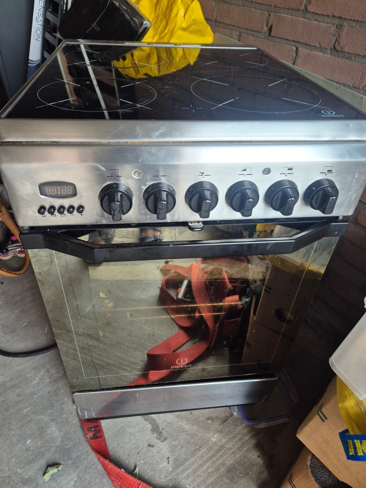 Indesit Vrijstaand Fornuis met Inductiekookplaat en Oven, Gebruikt, 60 cm of meer, Inductie, Vrijstaand