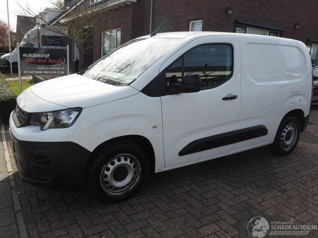 Peugeot Partner 1.5 Hdi Premium Automaat (bj 2020), Auto diversen, Automaat, Overige carrosserieën, Diesel, Peugeot
