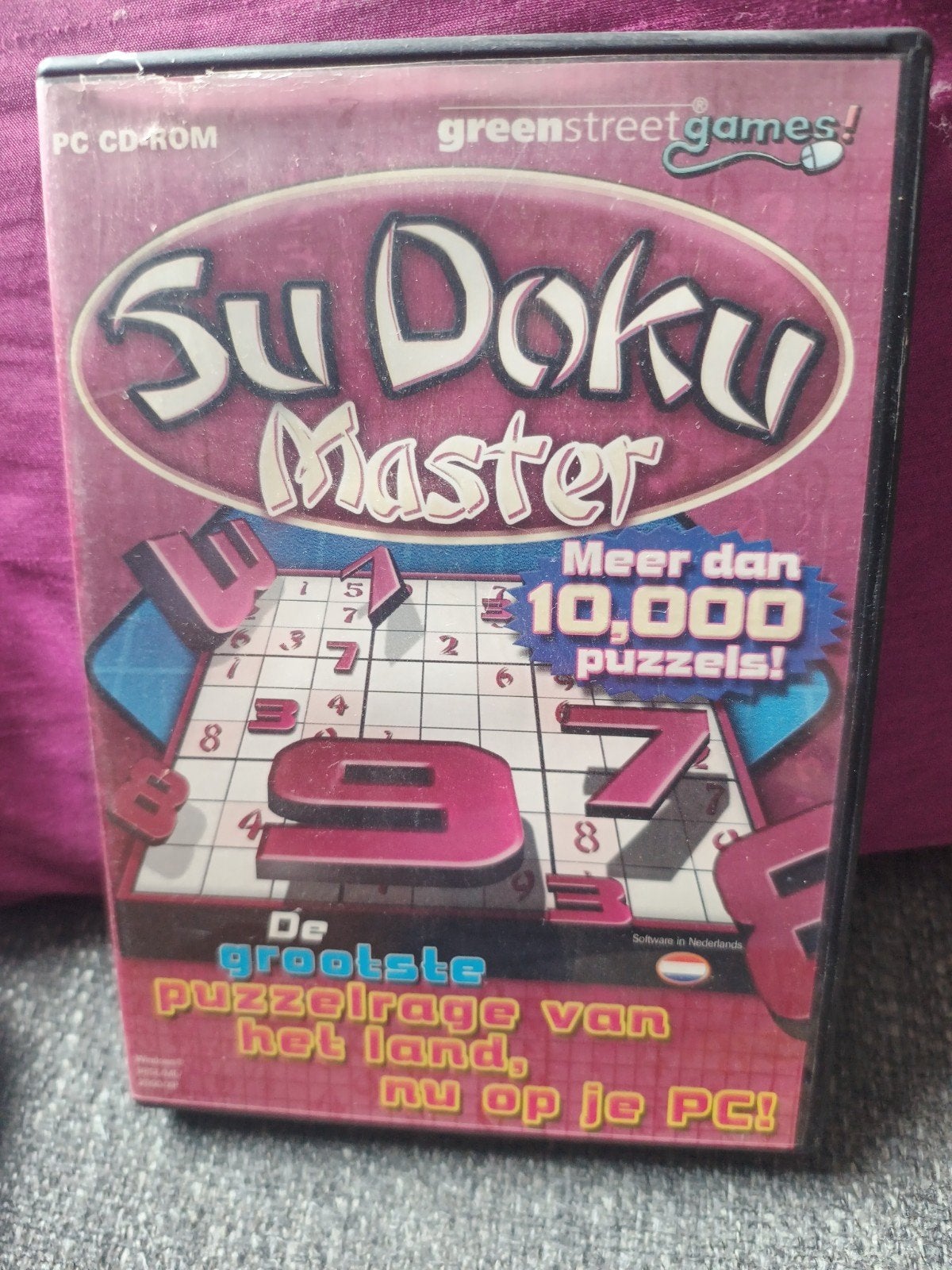 games op CD ROM, Ophalen, Zo goed als nieuw