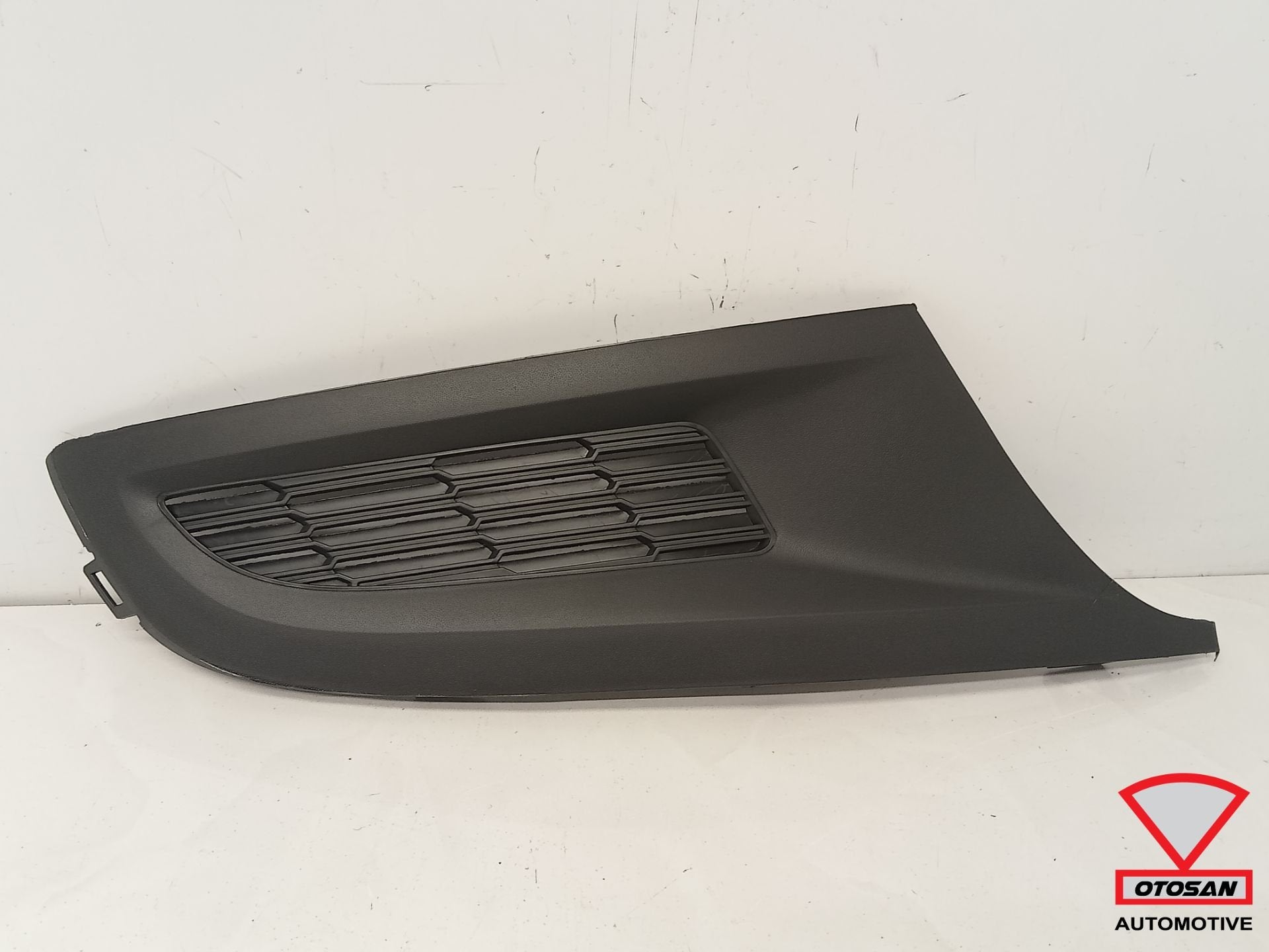 VW Polo 2G 2009-2014 Mistlamp Afdekplaat Rooster Rechts, Gebruikt, Volkswagen, Volkswagen AG, Bumper