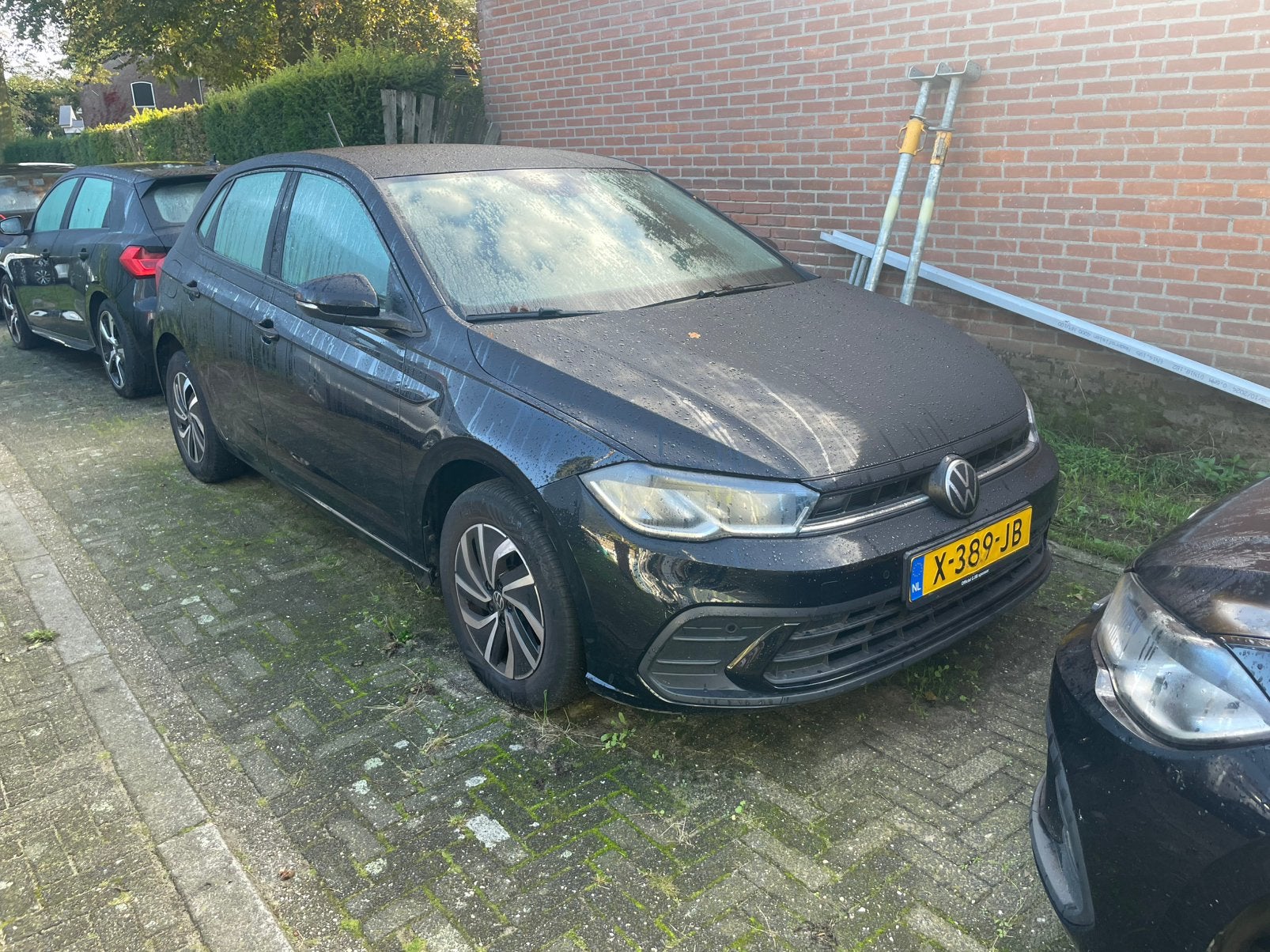 Vw polo 1.0 tsi bj 11 2023 lichte rechter zijschade, Auto diversen, Ophalen, Zwart, Benzine