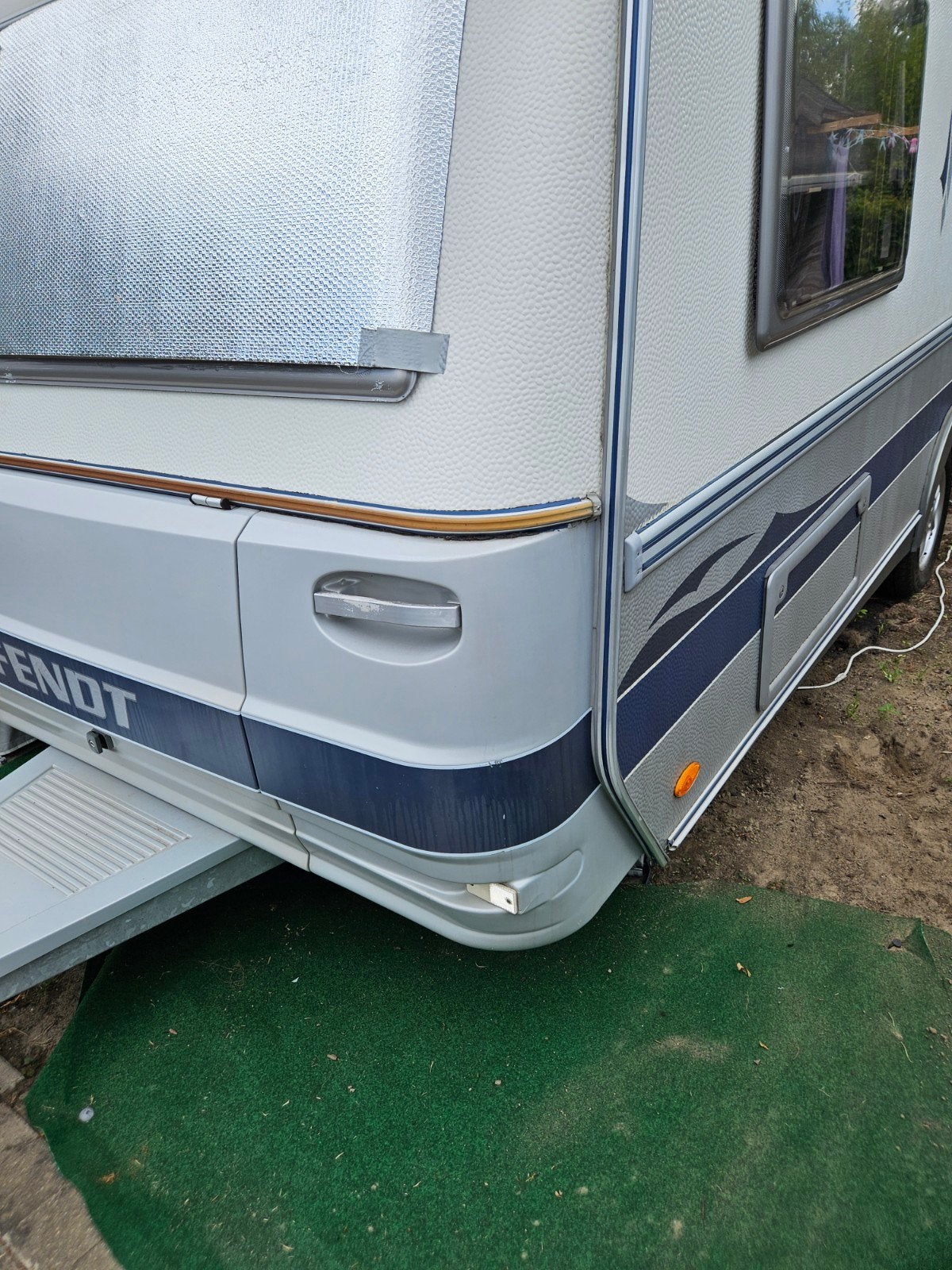 Fendt Caravan met voortent en fietsenrek, Particulier