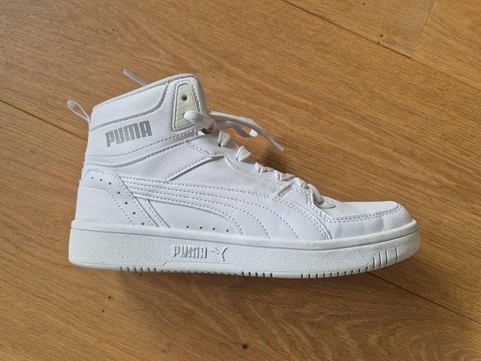Puma hoge gympen wit - Maat 39 - Zo goed als nieuw, Puma, Wit, Ophalen of Verzenden, Sneakers of Gympen