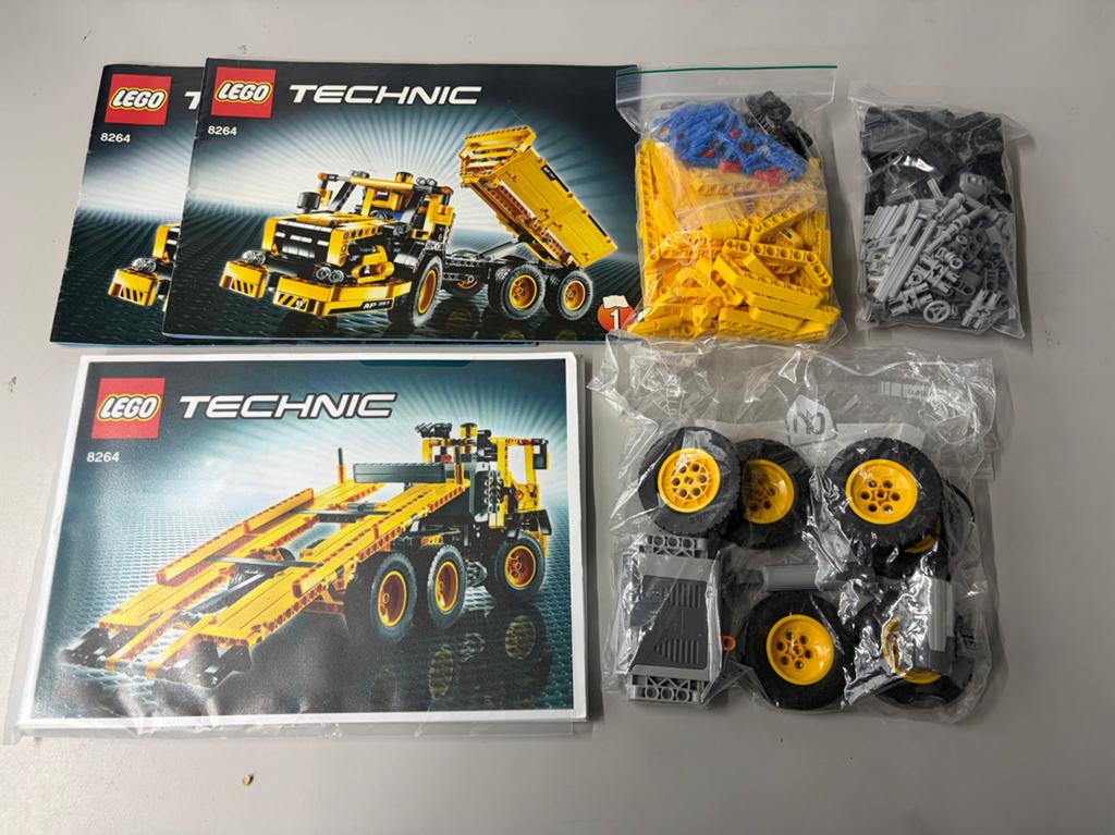 Lego Technic 8264 Hauler - Nieuwstaat met instructies, Ophalen, Zo goed als nieuw, Technic, Complete set