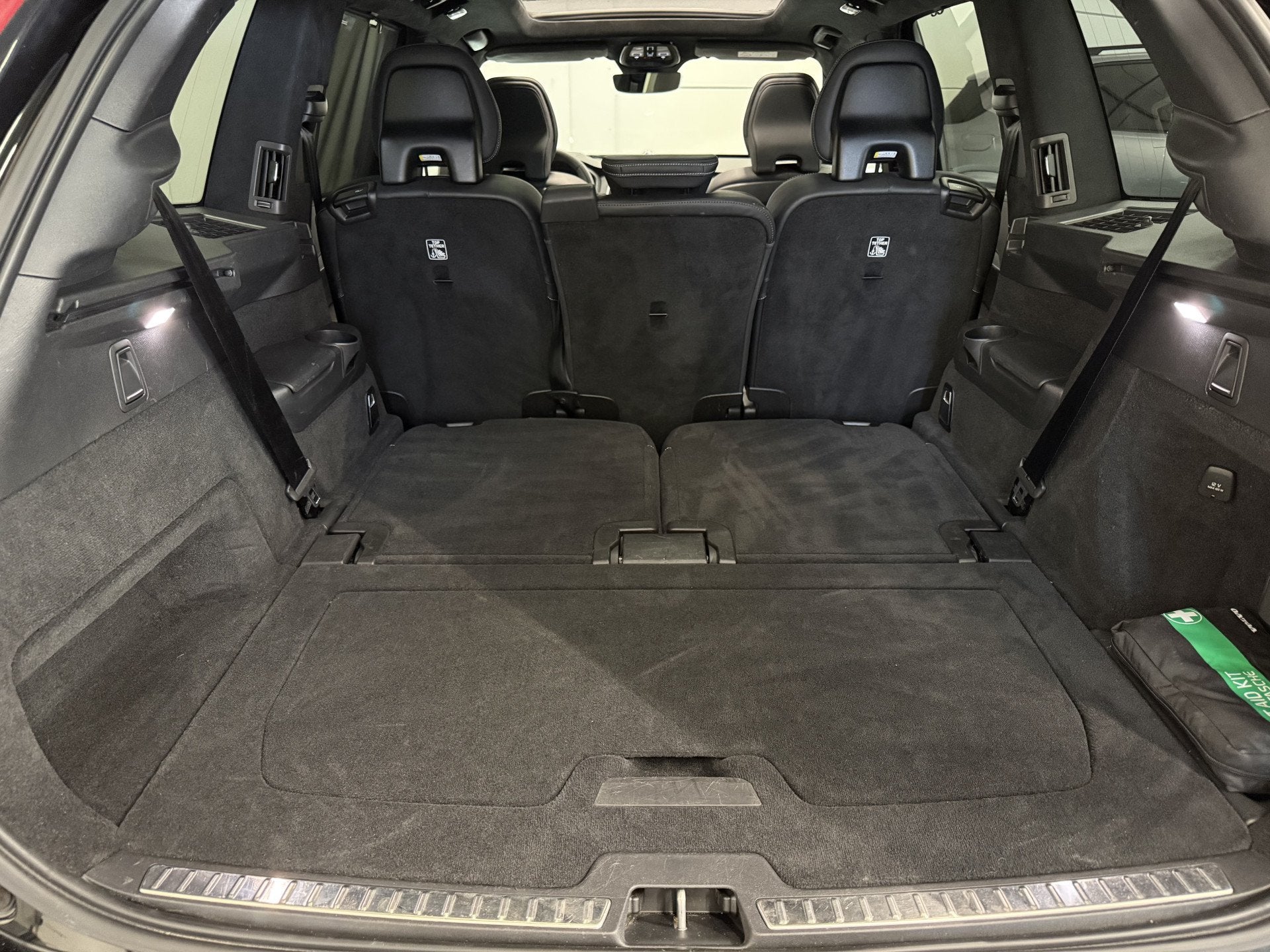 Foto 75 van Volvo XC90 T8 Recharge AWD R-Design PANO/B&W/TREKHAAK/360CAM