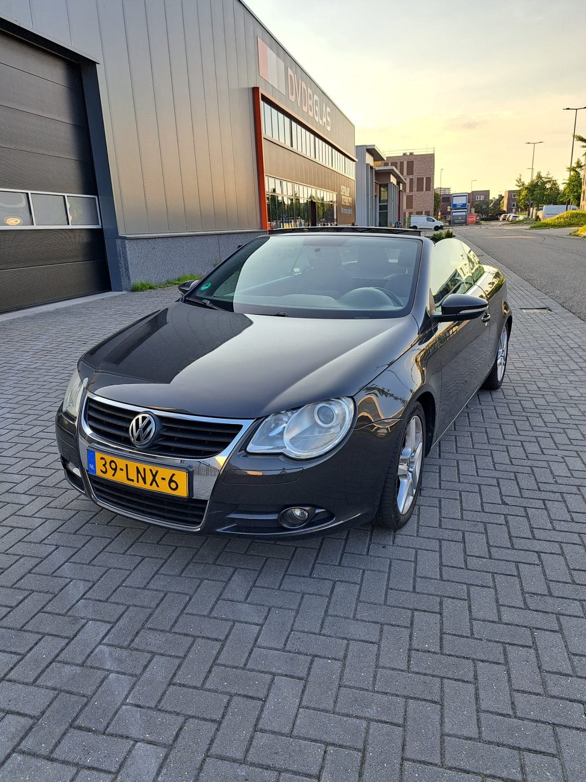 Volkswagen Eos 1.4 TSI zeer nette auto!, Auto's, Voorwielaandrijving, Euro 5, Stof, 4 cilinders