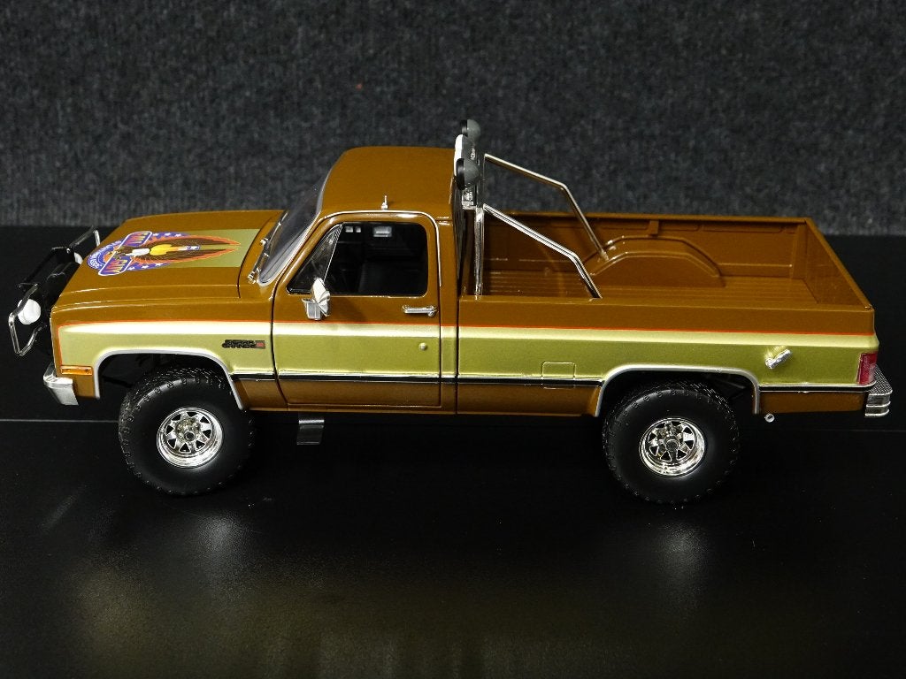 Greenlight 1:18 1982 GMC K2500 Sierra Grande Fall Guy, Overige merken, Auto, Onbekend, Nieuw