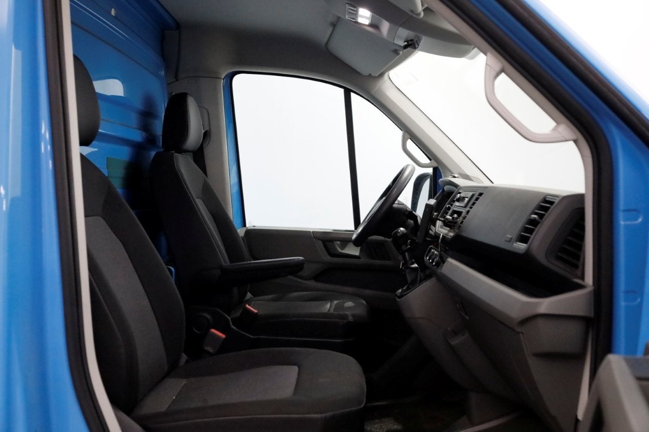 Volkswagen Crafter 35 2.0 TDI E6 Bakwagen met achterdeuren 2, Voorwielaandrijving, Dealer onderhouden, Gebruikt, 4 cilinders