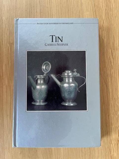 Pracht boek over TIn, Antiek en Kunst, Ophalen of Verzenden