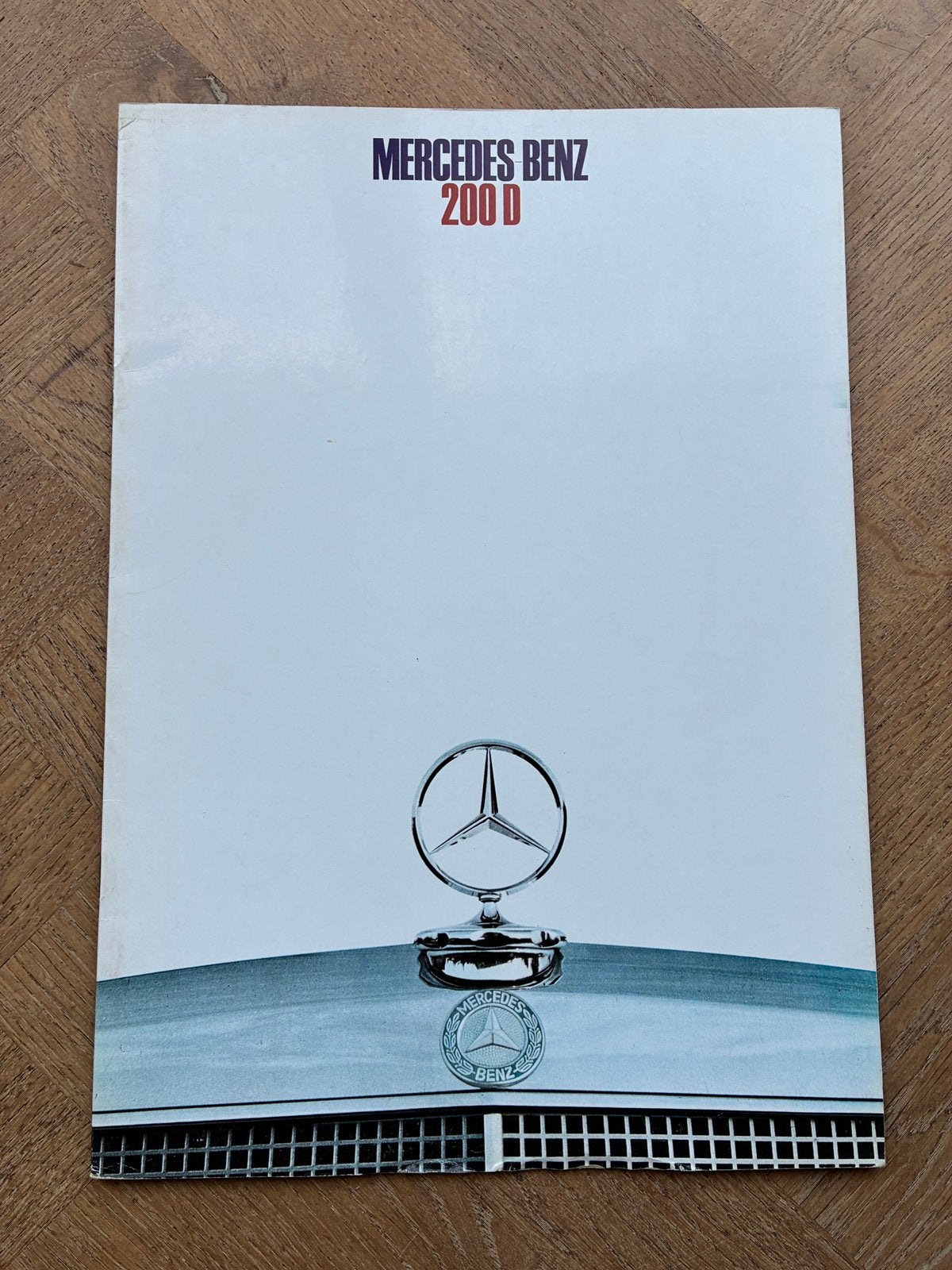 Mercedes-Benz 200D brochure, Verzenden, Zo goed als nieuw, Mercedes