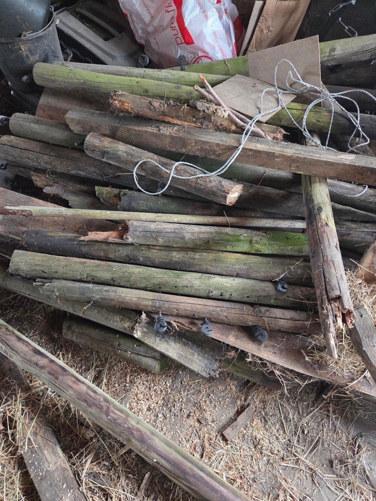 Gratis stookhout, Doe-het-zelf en Verbouw, Hout en Planken, Ophalen, Gebruikt, 200 tot 250 cm, 50 mm of meer