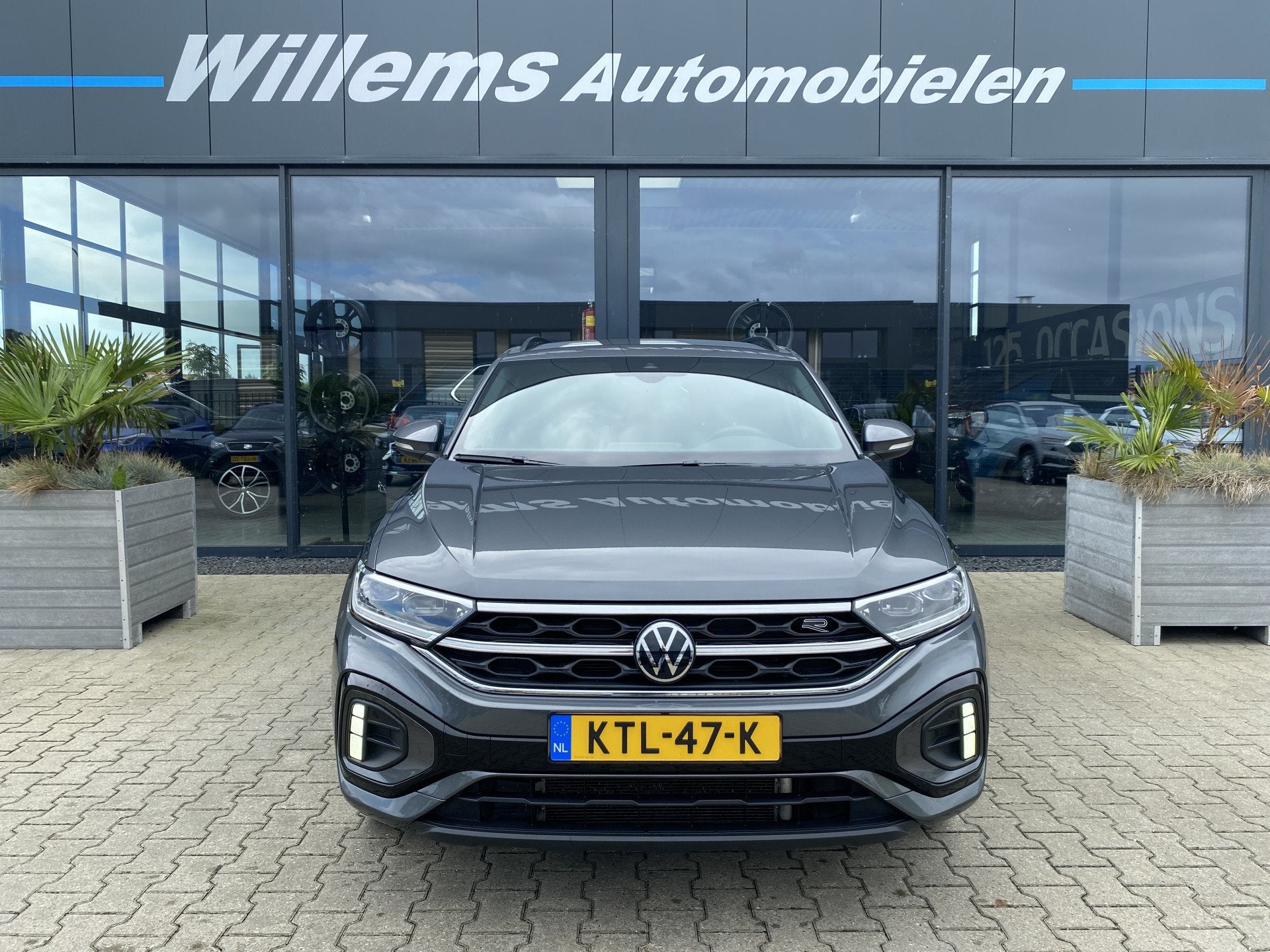Volkswagen T-Roc 1.5 TSI R-Line Business Camera, Adaptive Cr, Auto's, 4 cilinders, SUV of Terreinwagen, 1500 kg, 16 km/l