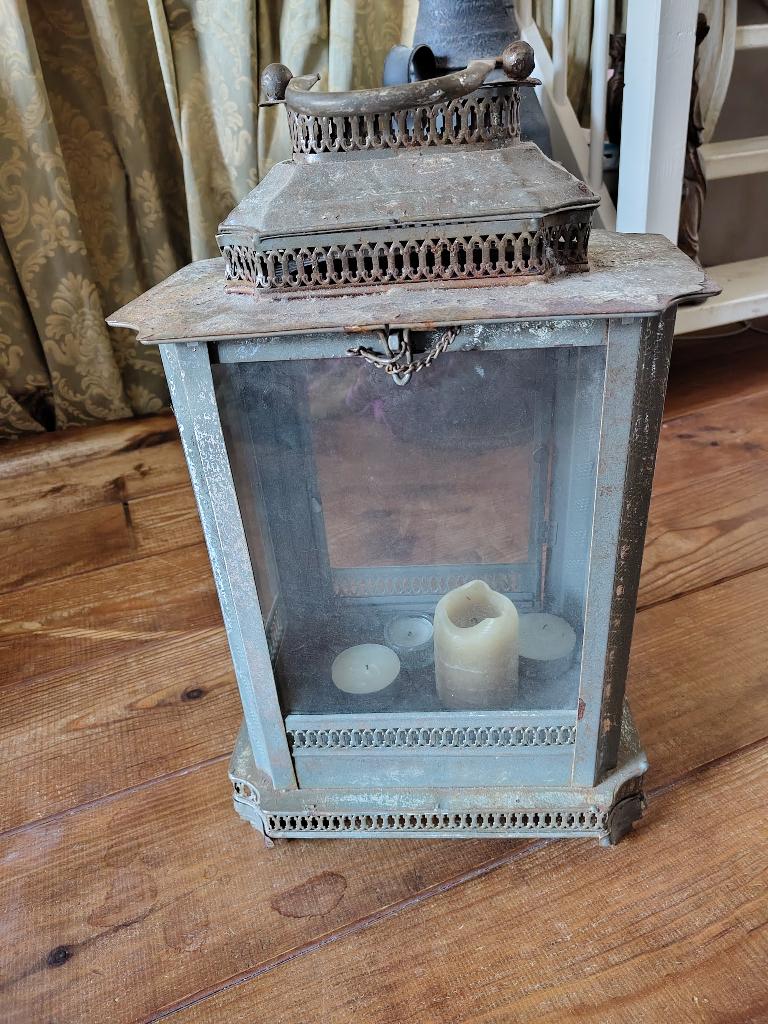 Vintage ijzeren lantaarn, 33 x 22 x hoogte 51cm, Ophalen, Gebruikt, 50 tot 75 cm, Metaal