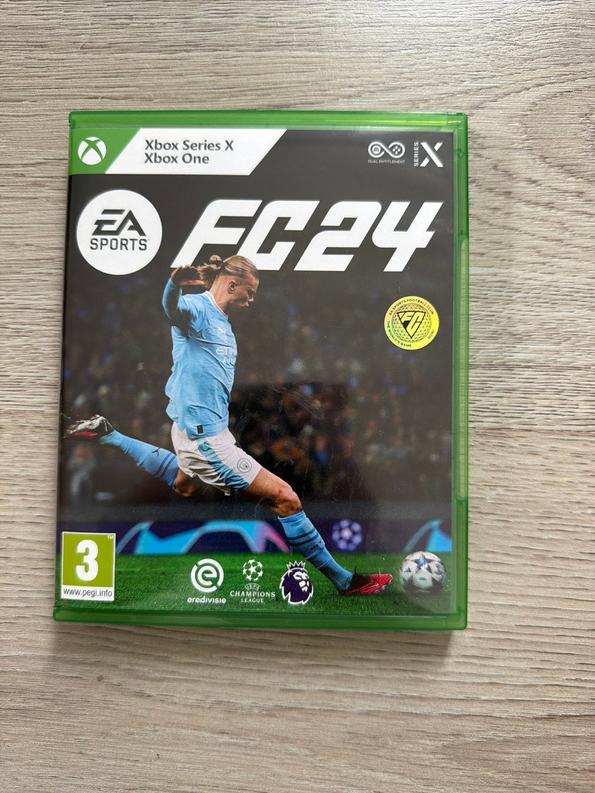 EA Sports FC 24 Xbox Series X | Xbox One, Ophalen of Verzenden, Zo goed als nieuw
