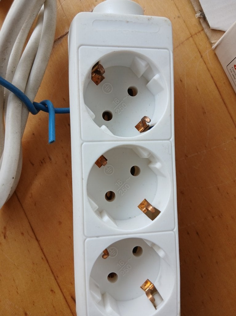 electriciteit, Ophalen of Verzenden, Nieuw, Overige merken, Stekkerdoos