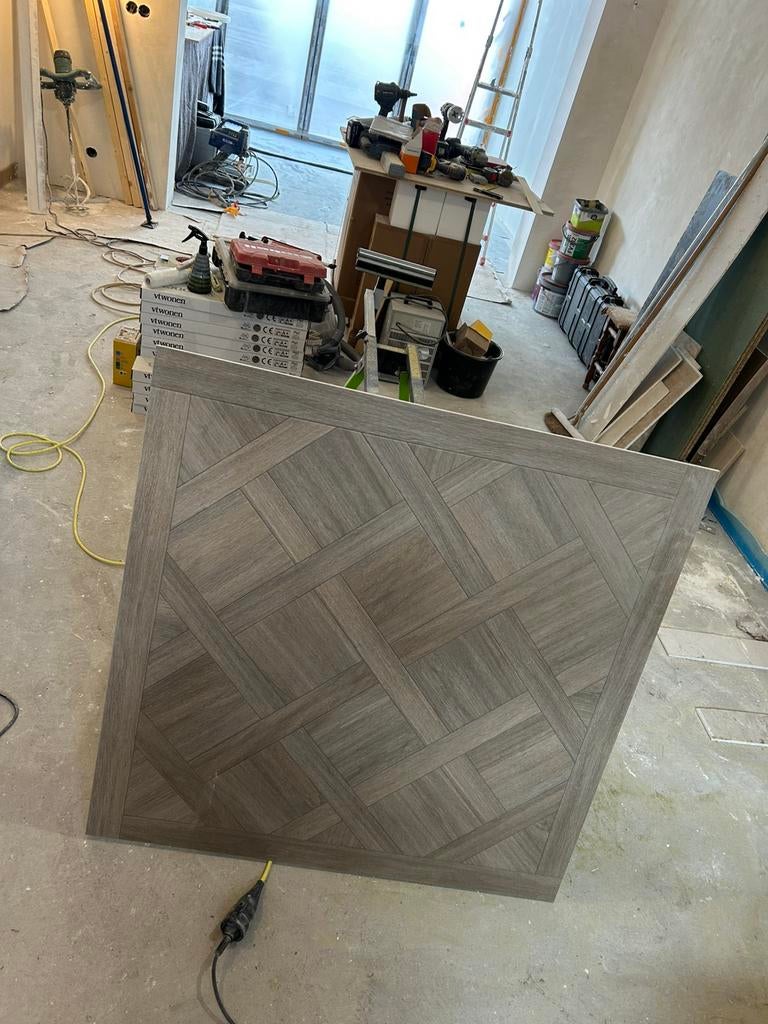 2 stuks 100x100cm versailles maxaro tegel, Ophalen, Minder dan 20 cm, Zo goed als nieuw, Minder dan 5 m²