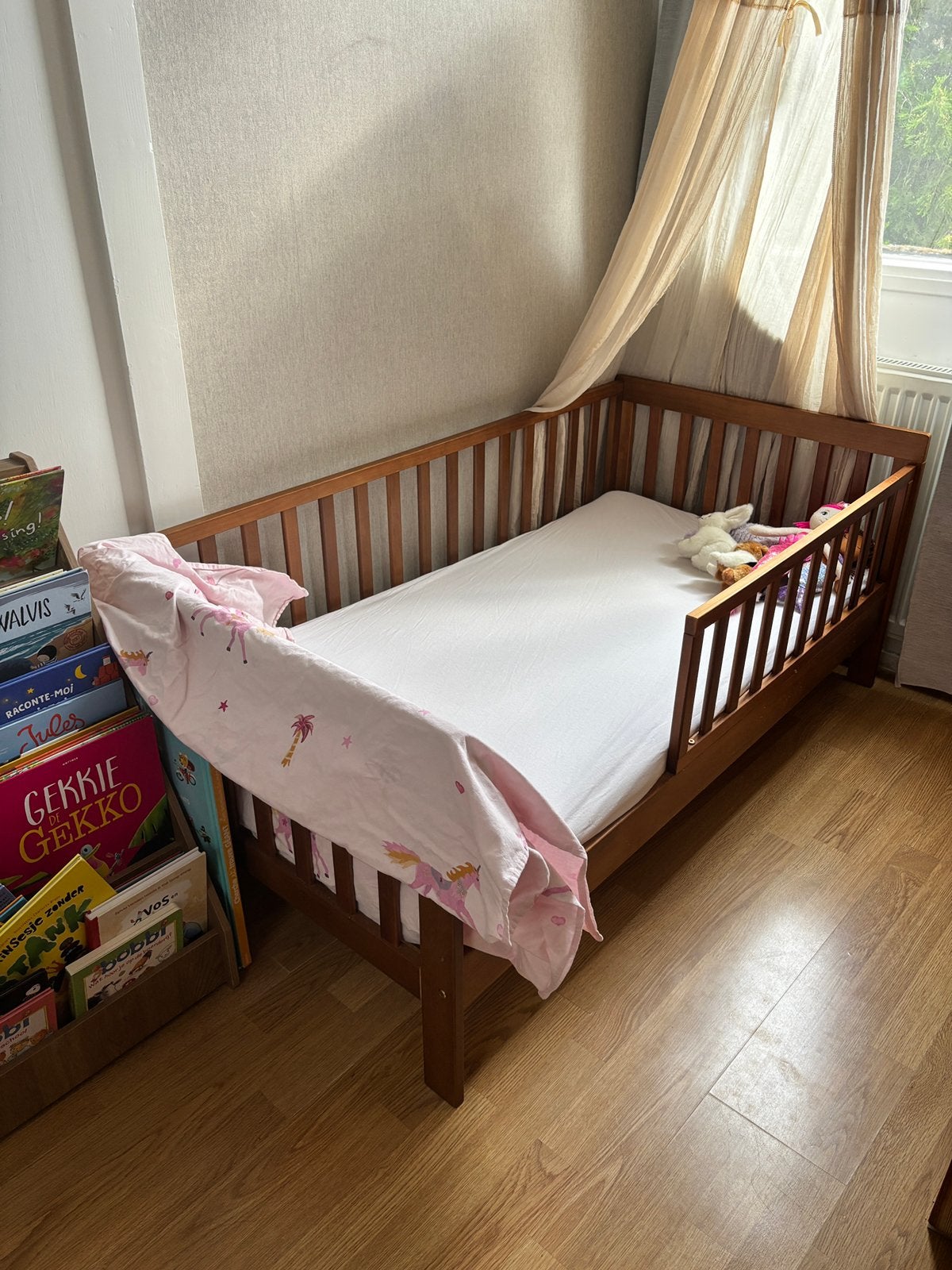 Peuterbed Petit Amelie 70cm x 140cm, Kinderen en Baby's, Kinderkamer | Bedden, Ophalen, 70 tot 85 cm, 140 tot 160 cm, Zo goed als nieuw