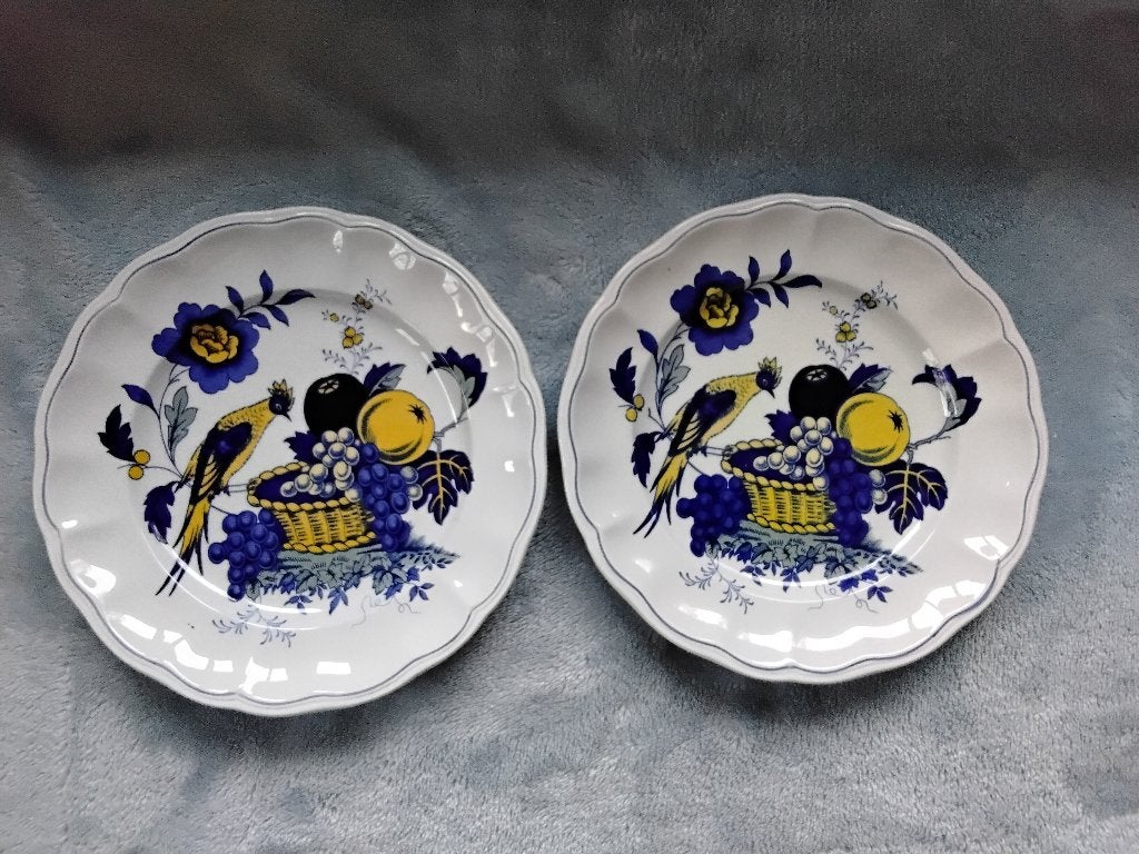 2 Borden Spode England - Blue Birds - 22 cm -, Huis en Inrichting, Verzenden, Zo goed als nieuw, Bord(en), Overige stijlen