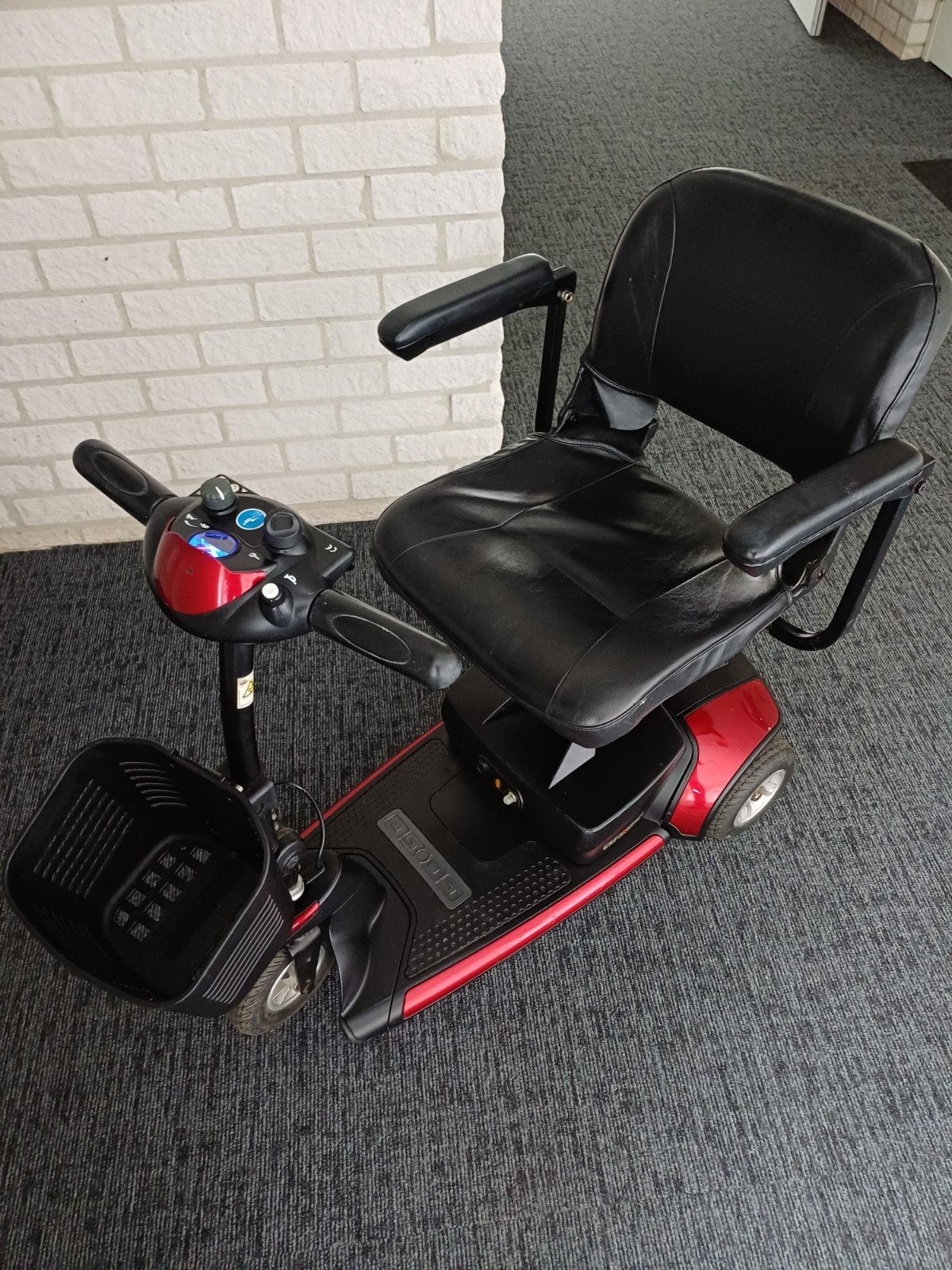 klein vouwbaar scootmobiel, Diversen, Ophalen of Verzenden, Gebruikt, 10 km/u of minder