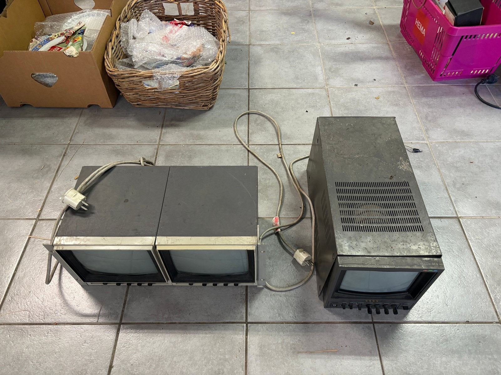 2x Sony PVM-90CE en 1x PVM-9010ME CRT monitor vintage, Ophalen, Gebruikt, Sony