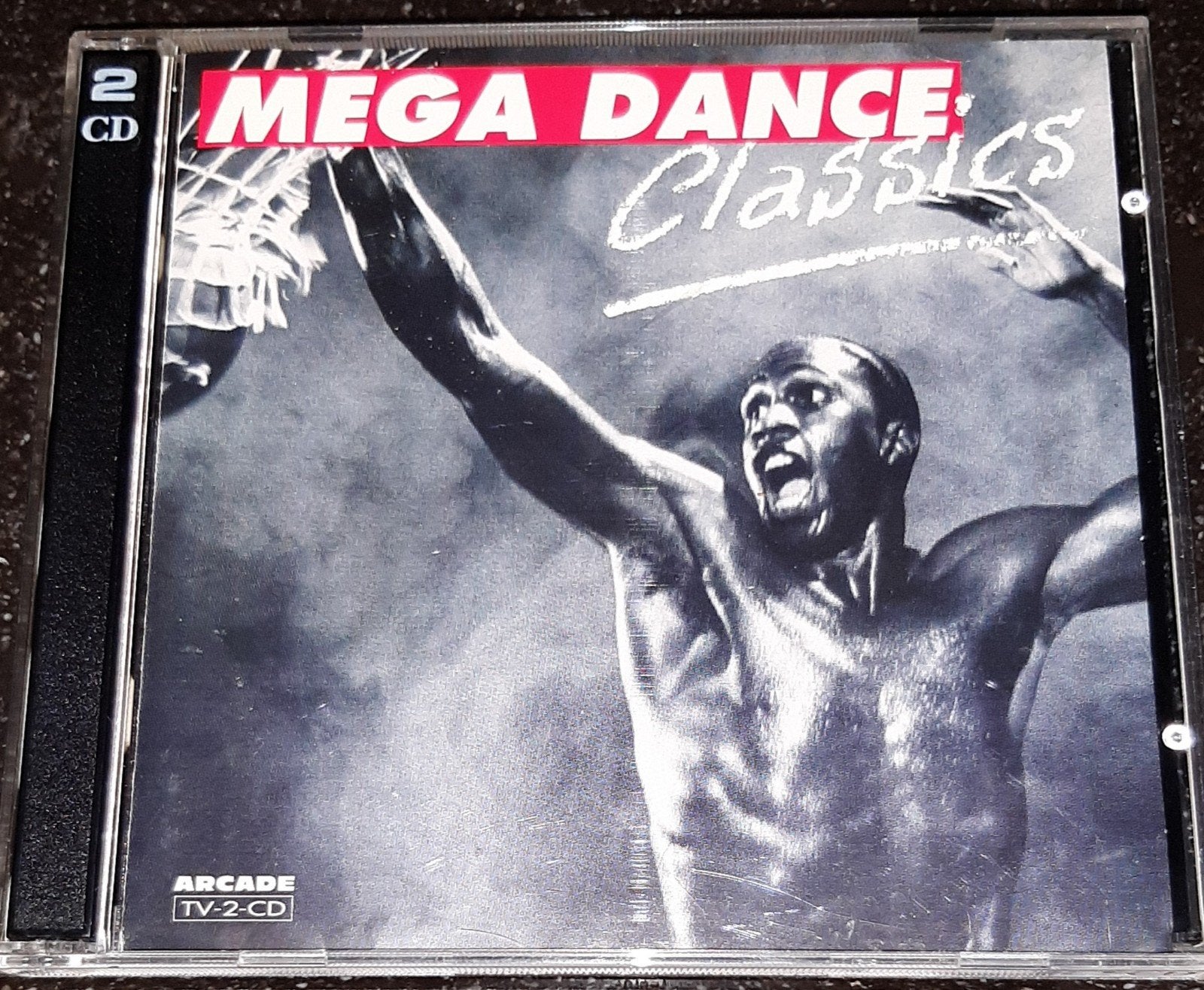 Mega dance classics 2cd, Ophalen of Verzenden, Zo goed als nieuw, Dance Populair, Boxset