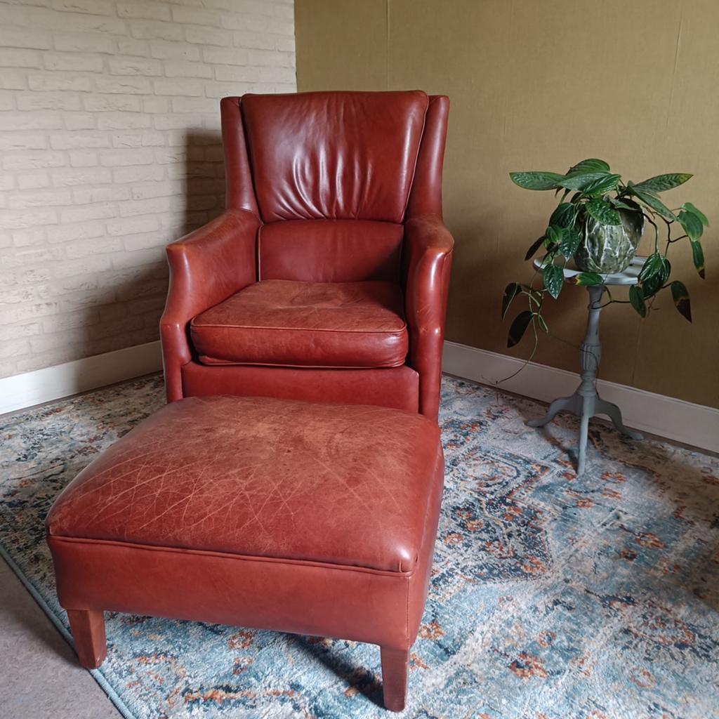Runderen fauteuil met hocker, Eenpersoons, 75 tot 100 cm, Ophalen of Verzenden, Zo goed als nieuw