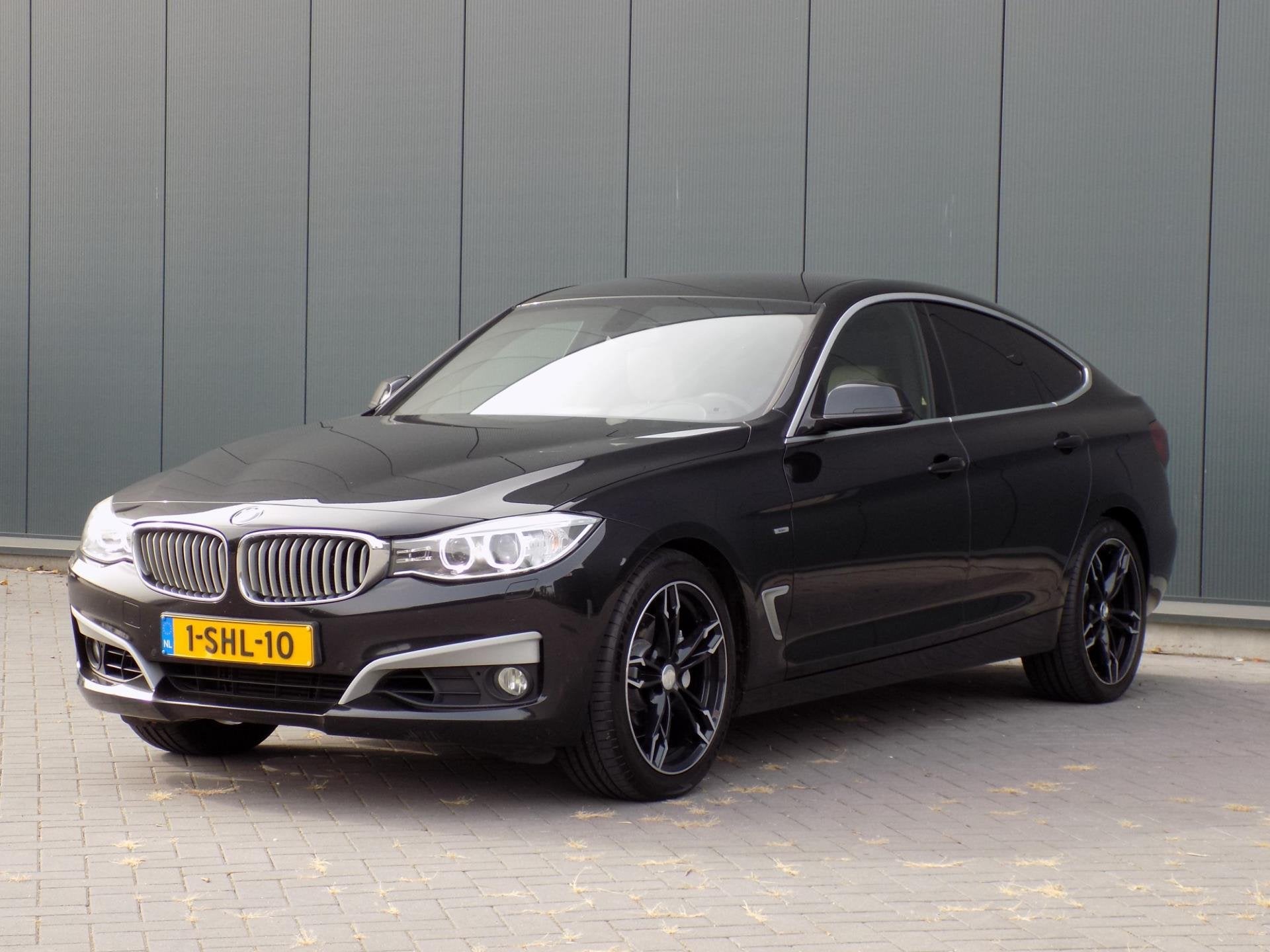 BMW 3-serie Gran Turismo 335i High Executive BMW 3-serie GT, Euro 5, Achterwielaandrijving, Gebruikt, Zwart